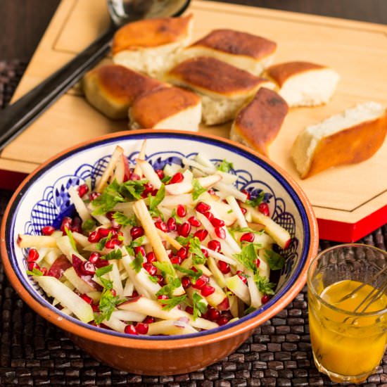 Purple Kohlrabi & Apple Slaw