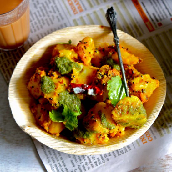 Aloo ke Gutke