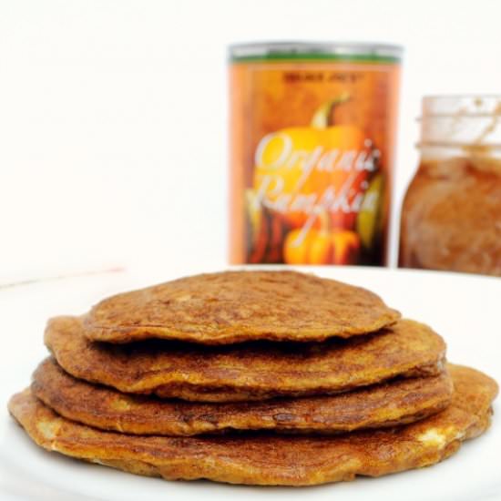 Flourless Pumpkin Pancakes