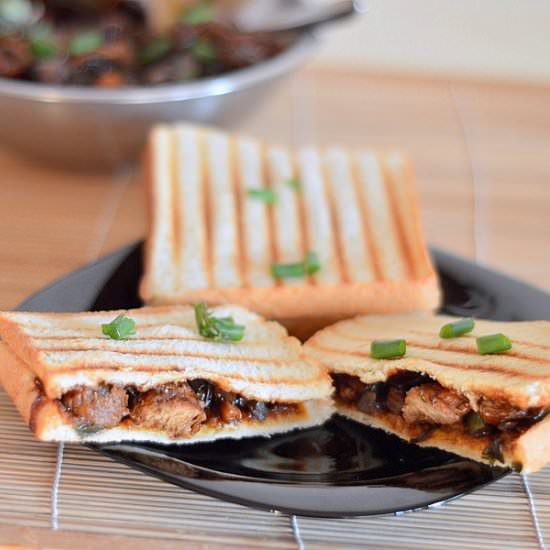 Soya chunks manchurian sandwich