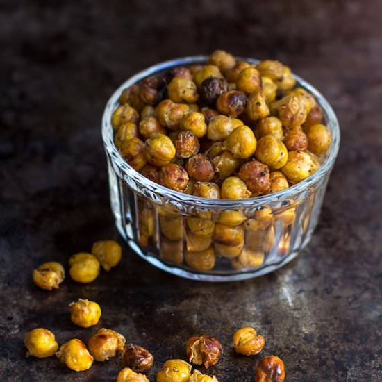 Salt & Vinegar Roasted Chickpeas