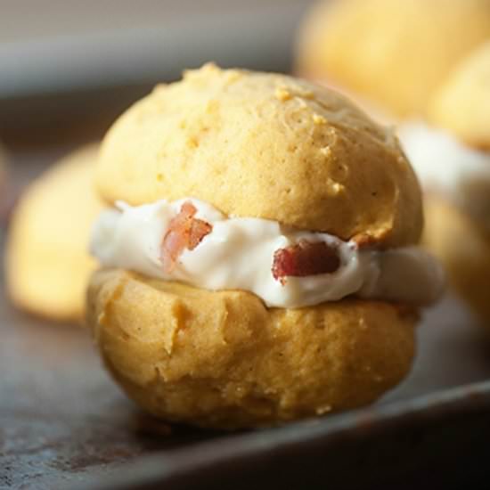 Pumpkin Whoopies Pies