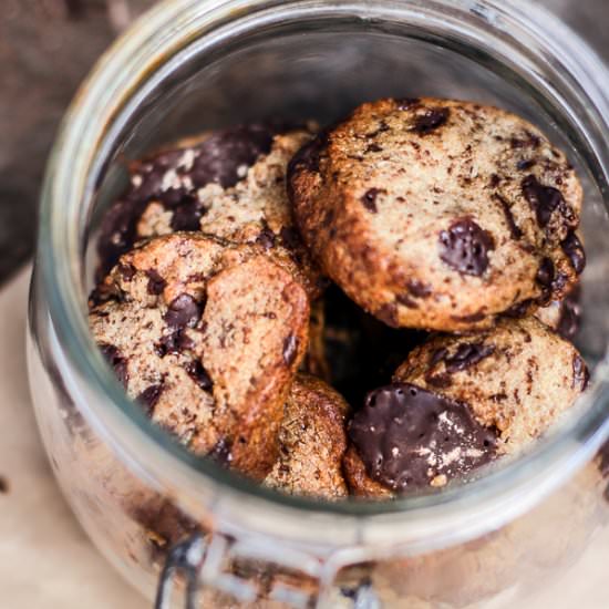 Whole Spelt Chocolate Chip Cookies