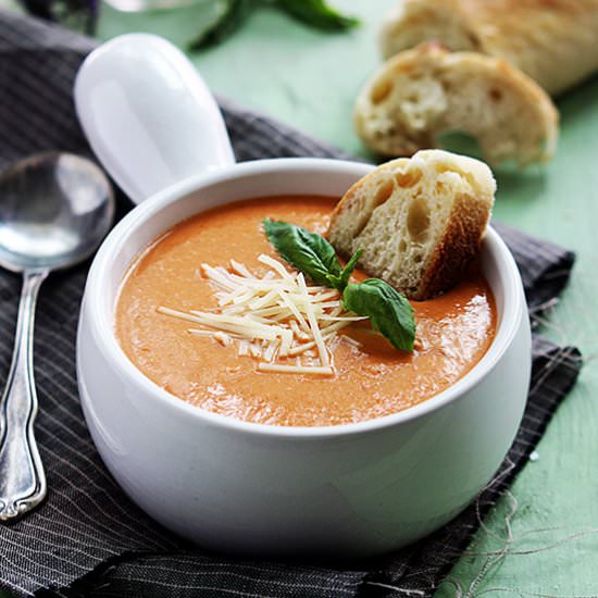 Crockpot Tomato Basil Parmesan Soup