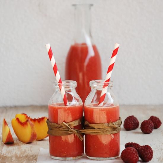 Peach-Raspberry Smoothie