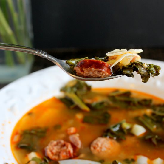 Caldo Gallego