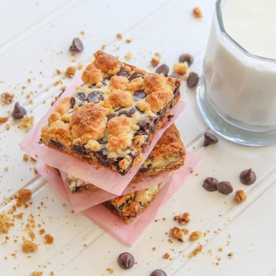 Choc Chip Cookie Cake Bars