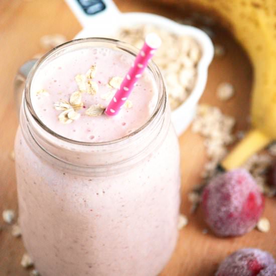 Strawberry Banana Oatmeal Smoothies