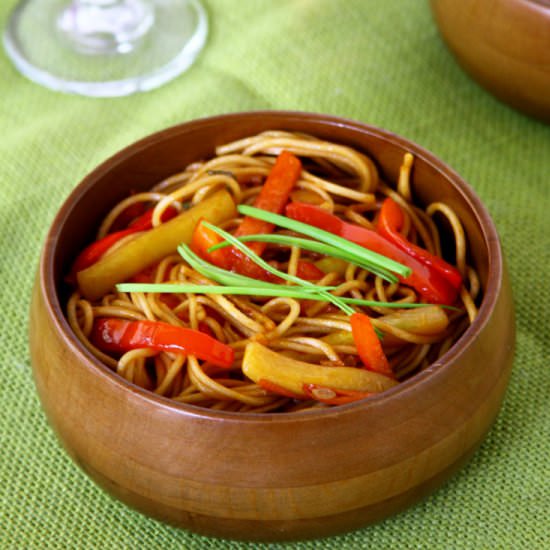 Lo Mein With Red Wine Sauce