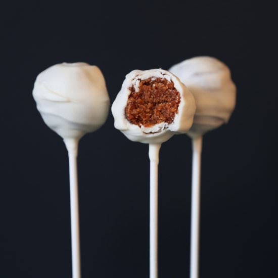 Pumpkin Cake Pops
