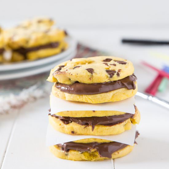 Pumpkin shortbread cookie sandwich