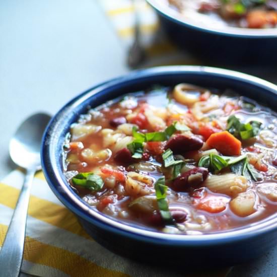 Crock Pot Pasta e Fagioli Soup