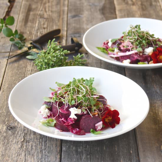 Roasted beet salad