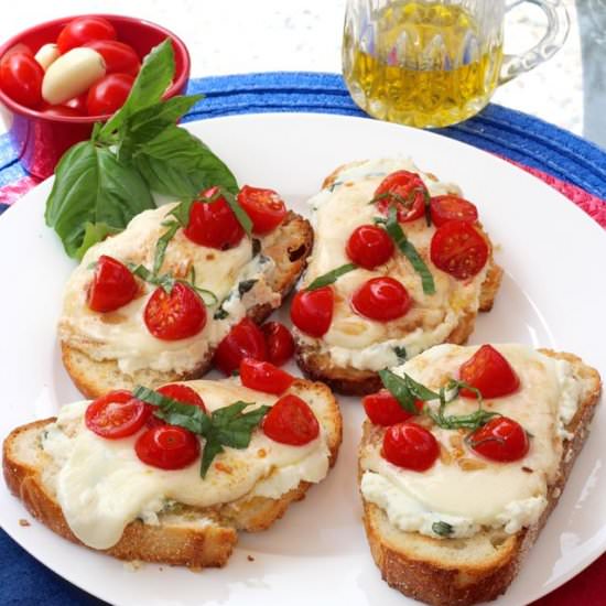 Caprese Toasts