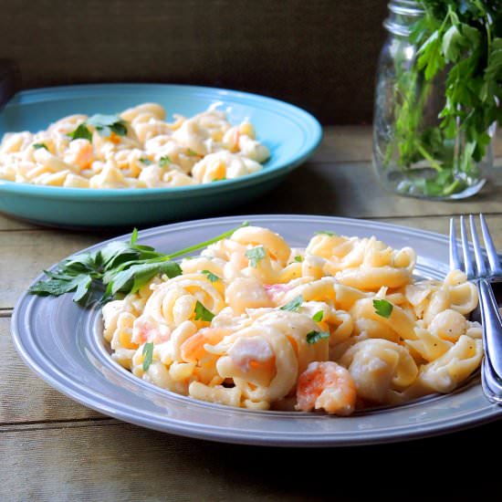 Trottole with Seafood & Gouda