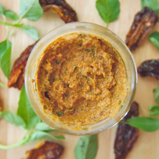 Sun Dried Tomato & Cashew Pesto