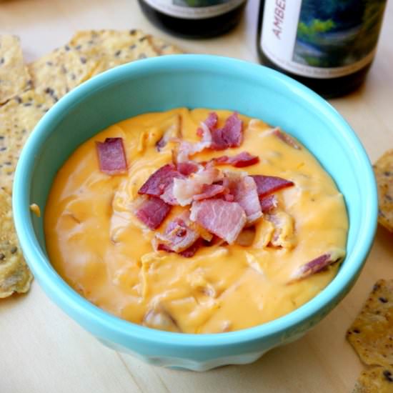 Bacon beer cheese dip