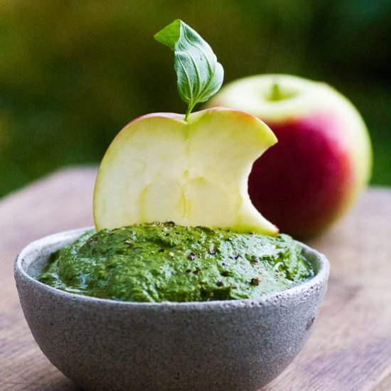 Apple Pesto