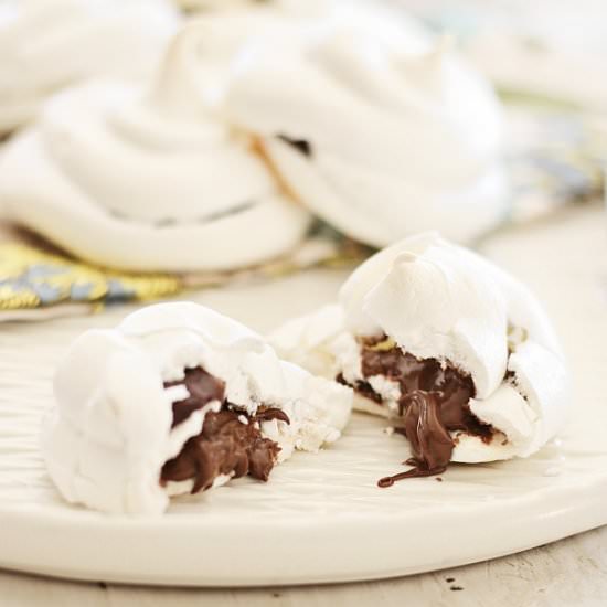 Nutella Meringue
