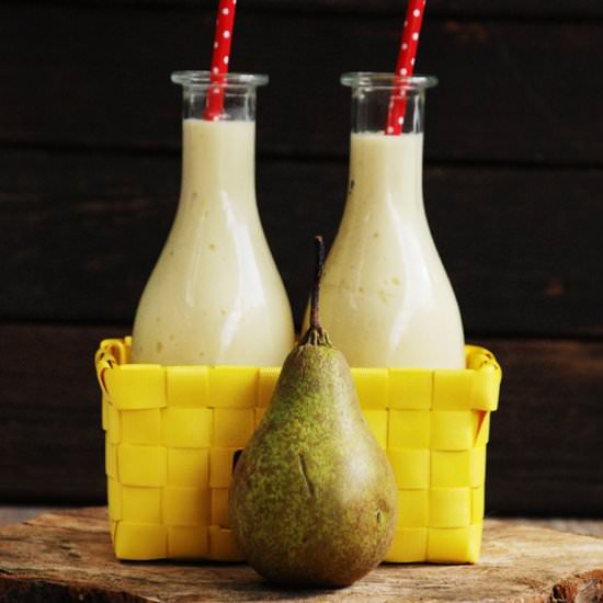 Pear nad Mango Smoothie