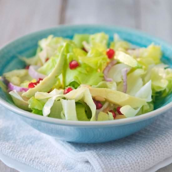 Salad with avocado