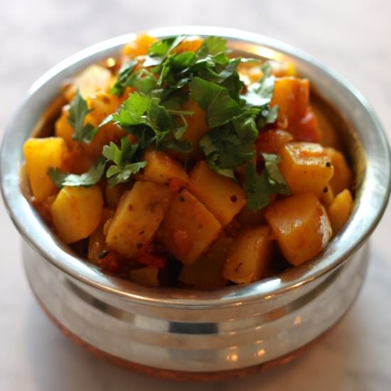 Classic Indian Potato Curry