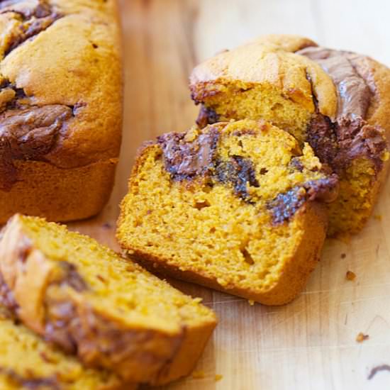 Nutella Swirled Pumpkin Bread