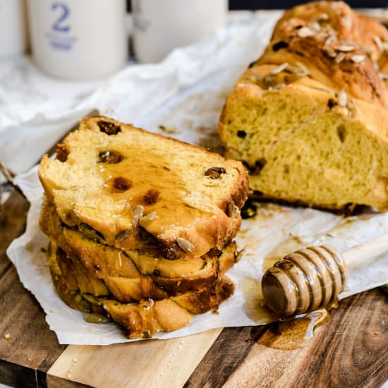 Autumn Harvest St Lucia Bread
