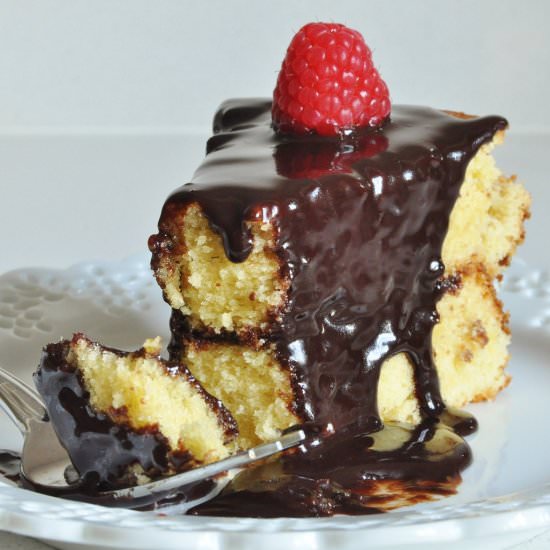 White Chocolate Cake & Fudge Glaze
