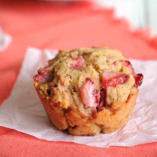 Vegan Strawberry Spelt Muffins