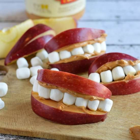 Apple Peanut Butter Teeth