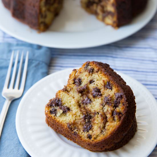 Cinnamon Chocolate Chip Coffee Cake