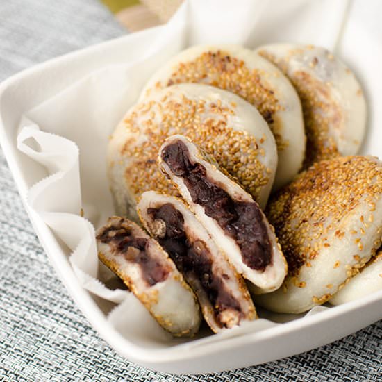 Sticky Rice Cake with Red Bean Paste