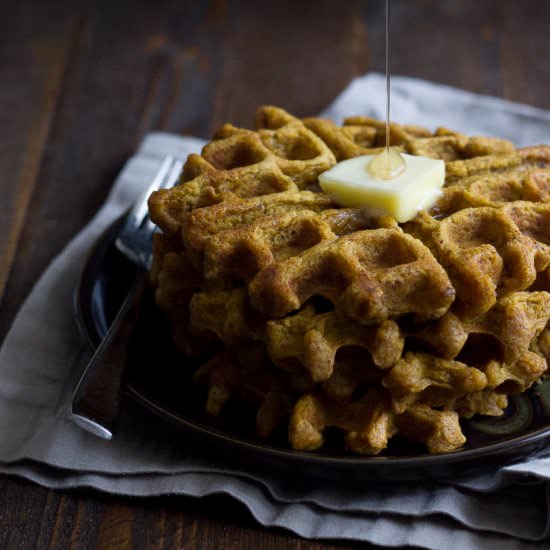 Vegan Pumpkin Waffles