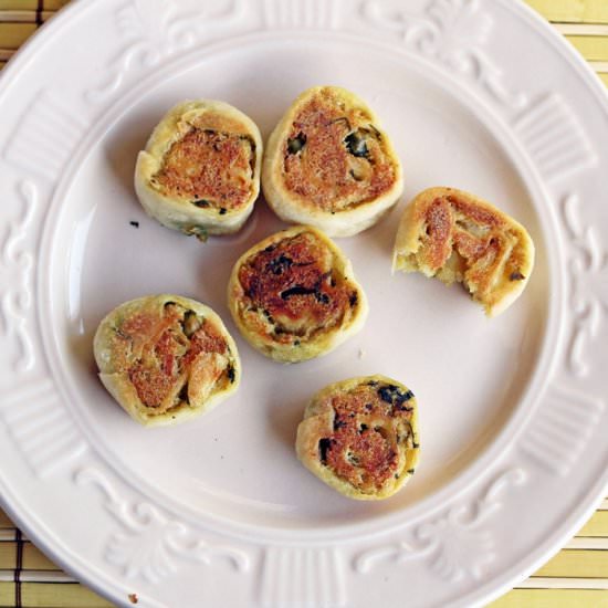 Baked pinwheels with potato filling