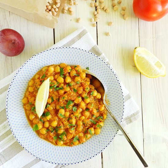 Catalan chickpeas