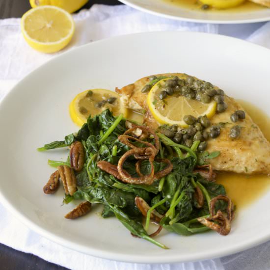Sautéed spinach with crispy shallot