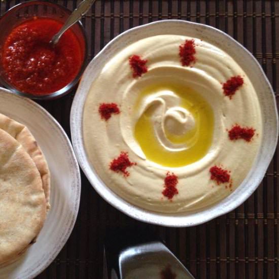 Classic Creamy Hummus