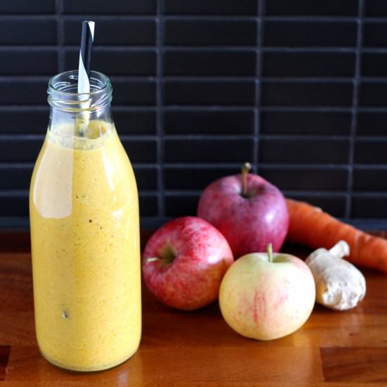 Carrot Apple Ginger Smoothie