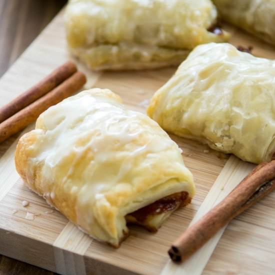 Easy Apple Croissants