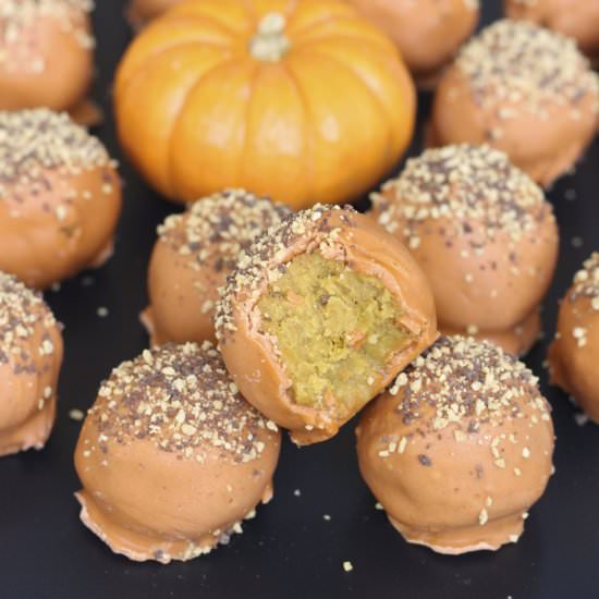 Pumpkin Spice Cake Balls