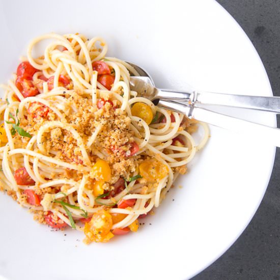 Spaghetti with Cherry Tomatoes