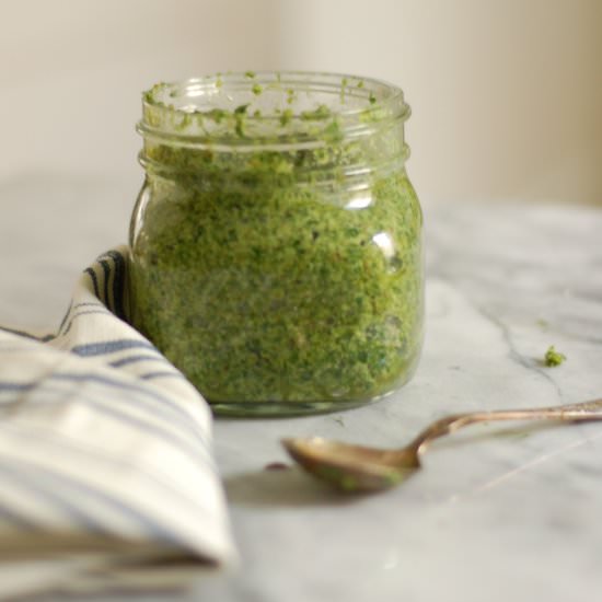 Dill, Parsley, and Walnut Pesto