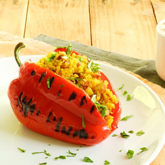 Peppers with couscous and almonds