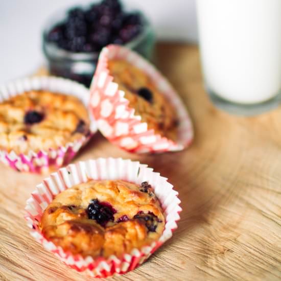 DIY Apple & Blackberry Muffin