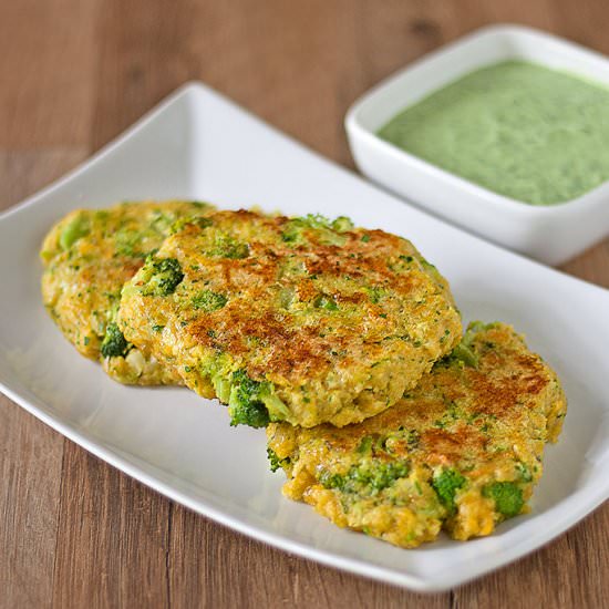 Veggie Fritter & Spinach Yogurt Dip