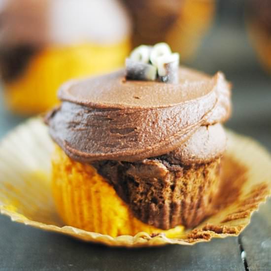 Easy Pumpkin Marble Cupcakes
