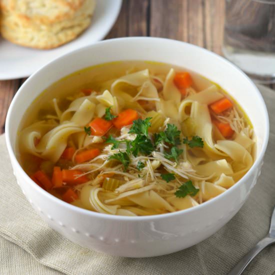 Easy slow cooker chicken soup