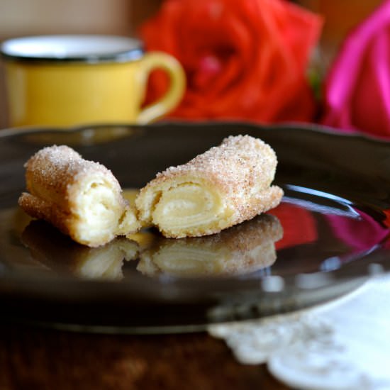 Cinnamon Cream Cheese Roll-Ups