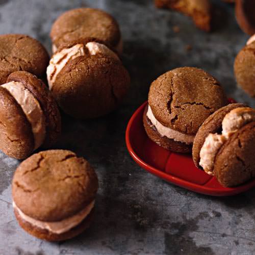 Pumpkin Ice Cream Sandwiches